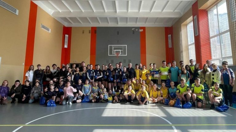 40 дітей із Сумщини та Херсонщини провели активні канікули у Вараші