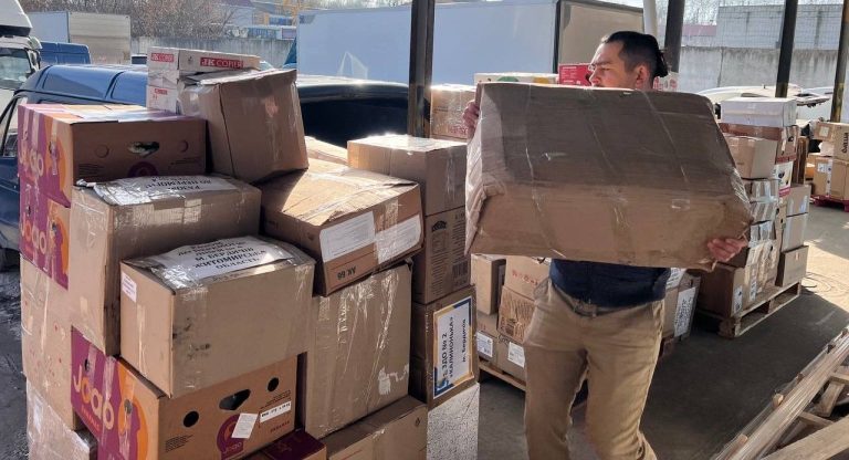 The outpost city of Kramatorsk received assistance from Berdichev