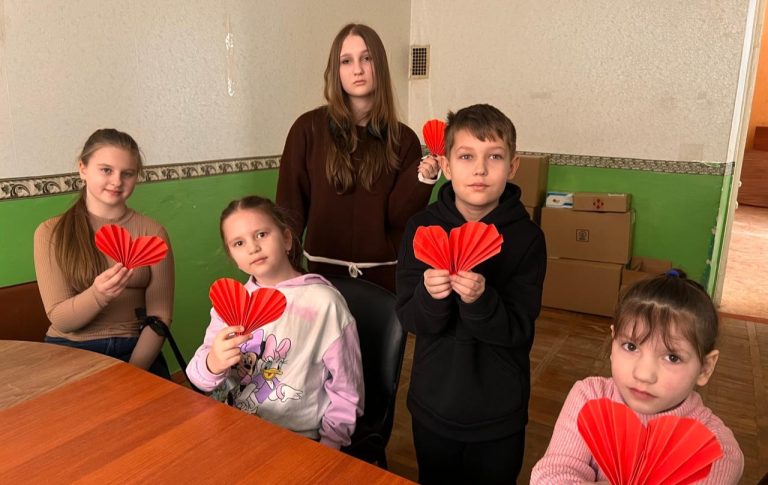 Простори, що тримають громаду разом