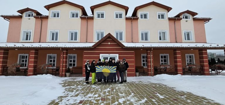 Нові враження та теплі розмови: діти з громади-форпоста побували на Львівщині