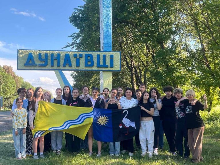Діти з прифронтових громад продовжують відкривати для себе Україну